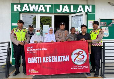Sambut Hari Bhayangkara ke 78, Polsek Syiah Kuala bersama Puskesmas Kopelma Darussalam Gelar Bakti Kesehatan